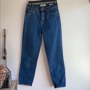 light wash mom jeans